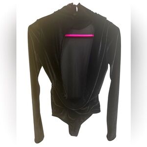 ALIX Black Velvet Plunge Long Sleeve Bodysuit Baddie Night Out Glam Size Small